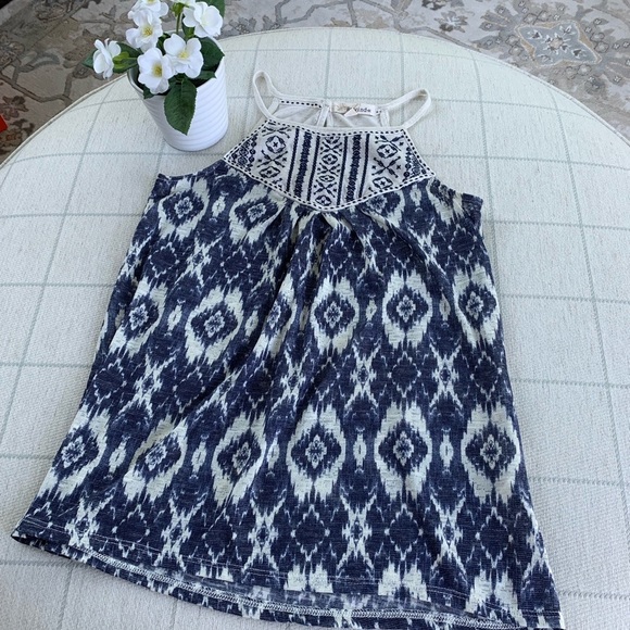 {Rewind}‎ Top - Picture 2 of 7